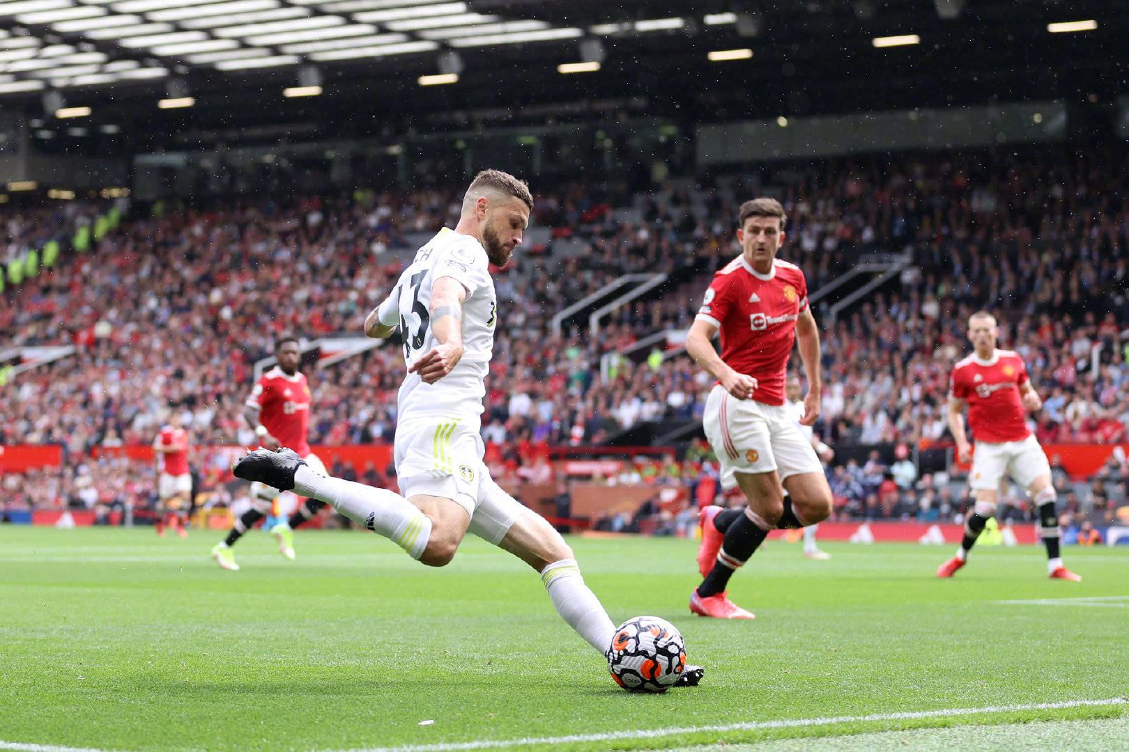 四杀皇马，巴萨队史首次单赛季4场国家德比全部取胜.